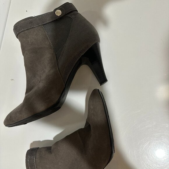 Karen Scott Women’s Marra Heeled Ankle Booties – Brown – Size 8M - Picture 1 of 12